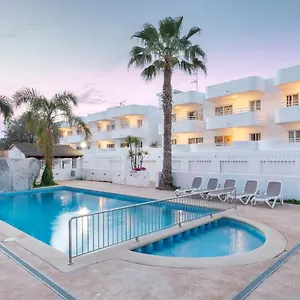 Aparthotel Olive **